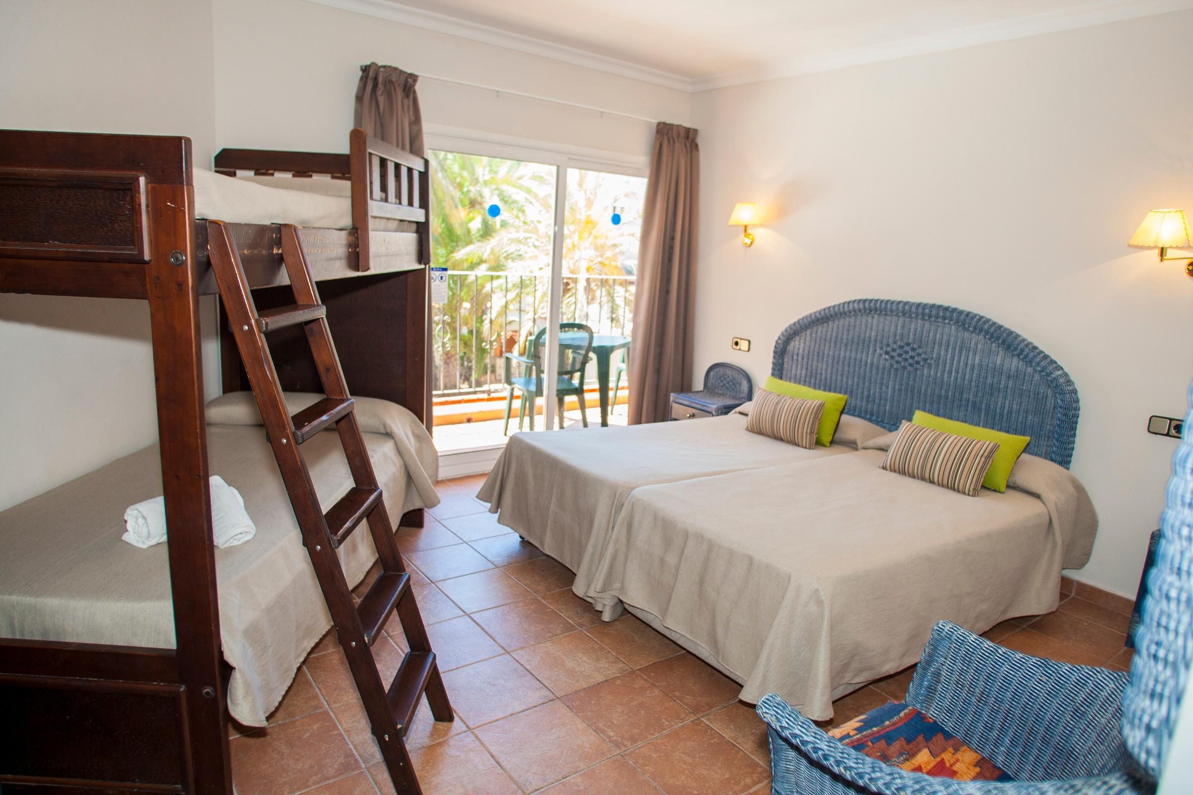 Hotel Comarruga Platja Exteriör bild