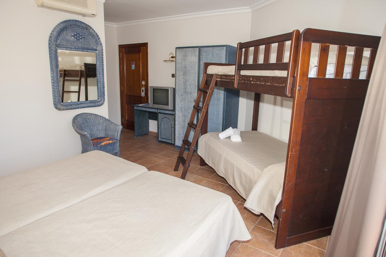 Hotel Comarruga Platja Exteriör bild